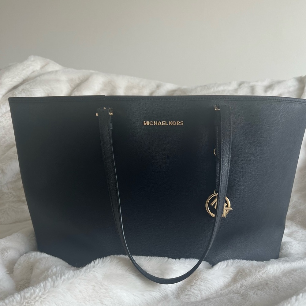 Black Michael Kors Tote Bag
